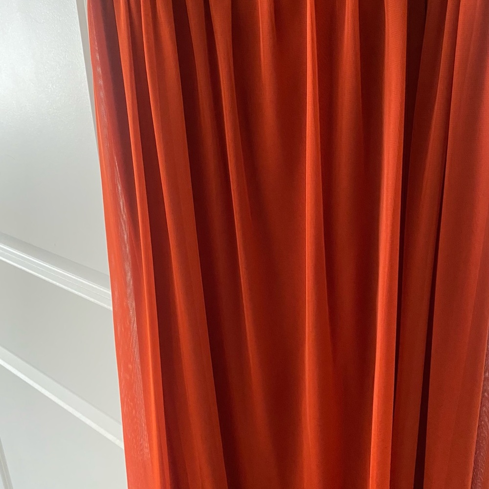 Dress - Picture 4 of 13